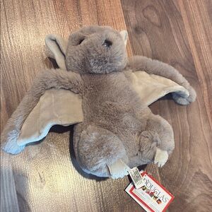 NWT Douglas mini flappie soft bat